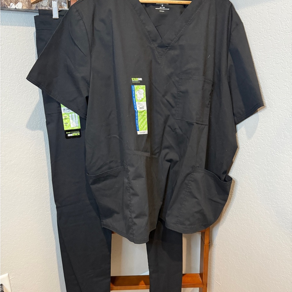 Scrubstar Unisex NWT 3X Black Scrub Set